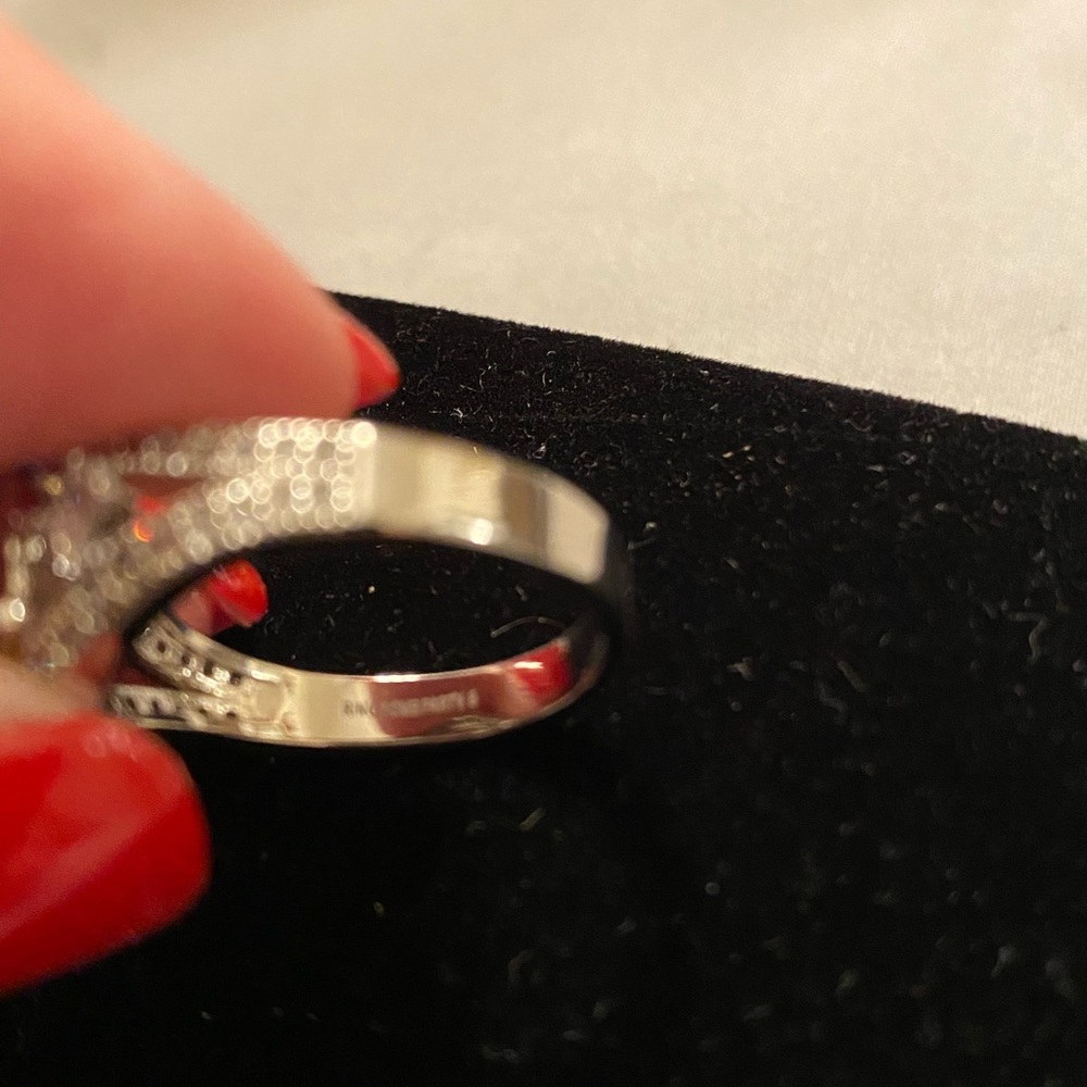 Ring - Picture 4 of 4